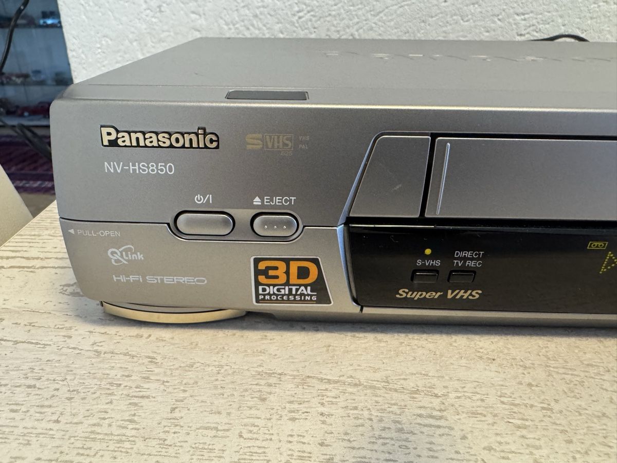 Panasonic Enregistreurs: Panasonic nv-hs850 super vhs recorder – D'occasion à Zunzgen par milesdavis76 1