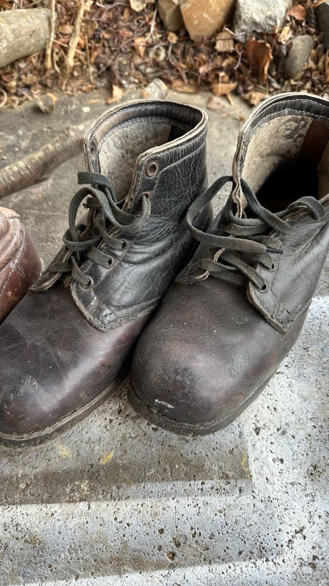 Scarpe da uomo: Deko: Antike Holzschuhe / Leder – Usato da Münsingen venduto da suxli 3