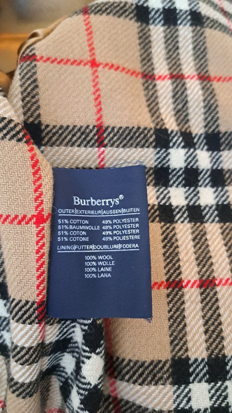 Jacken: Vintage Burberrys Jacke Nova Check – Gebraucht aus Langnau am Albis von lar_7drc 2