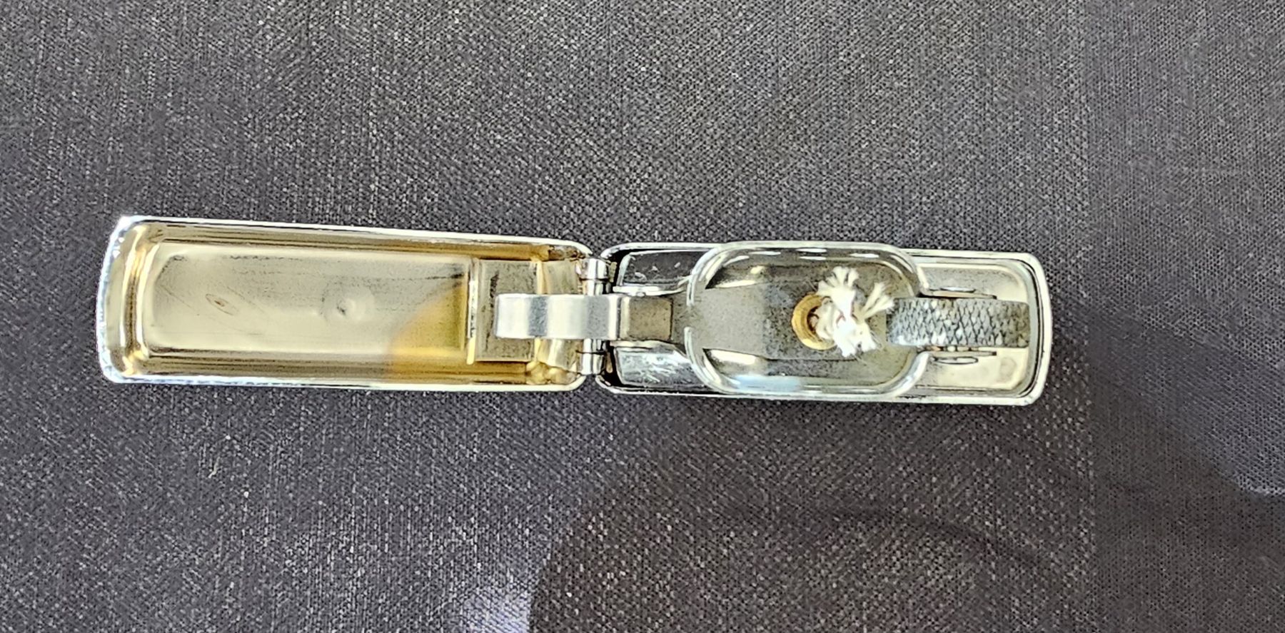 Zippo Feuerzeuge: Original Zippofeuerzeug, Leguan , Neuwertig, – Neu (gemäss Beschreibung) aus Wangen b. Olten von ErikaK06 3