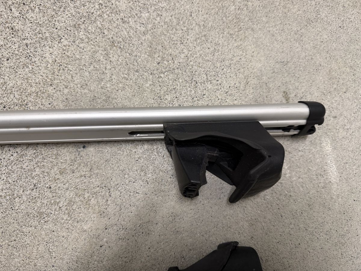 Thule Portapacchi: Dachträger Universal Thule  – Usato da St. Gallen venduto da boki83 1
