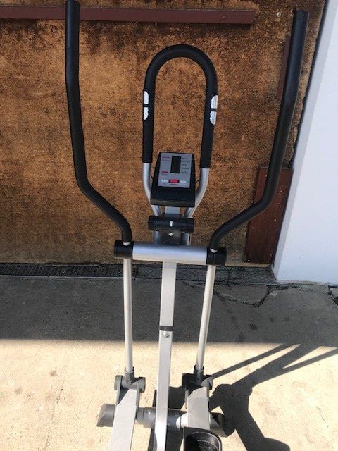 Kettler Vélos d'appartement: Hometrainer Kettler Comet – D'occasion à Elfingen par Ukravi 3