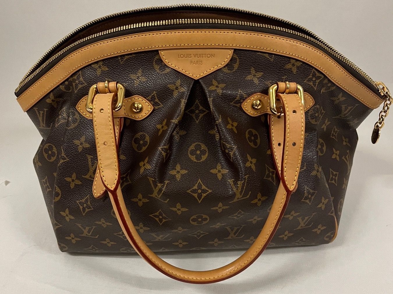 Louis Vuitton Borse da donna: Louis Vuitton Tivoli GM – Nuovo (secondo la descrizione) da Erlenbach ZH venduto da iLuxury