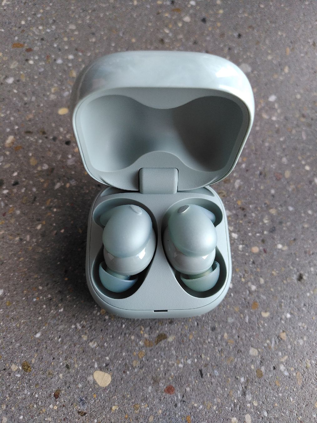 Sony Kopfhörer: SONY LinkBuds Fit WF-LS910 grün – Neu (gemäss Beschreibung) aus Zürich von aurelie.99