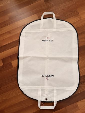 Kleidersack Moncler weiss mit Reissverschluss neu
