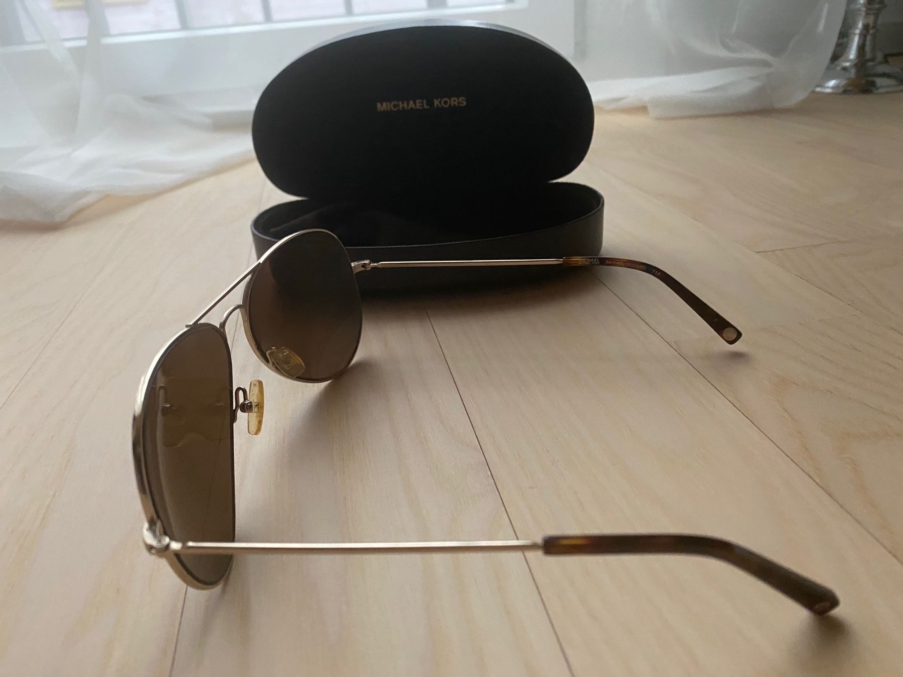 Michael Kors Occhiali & Lenti: Michael Kors Sonnenbrille Kennedy – Usato da Winterthur venduto da damoiselles 1
