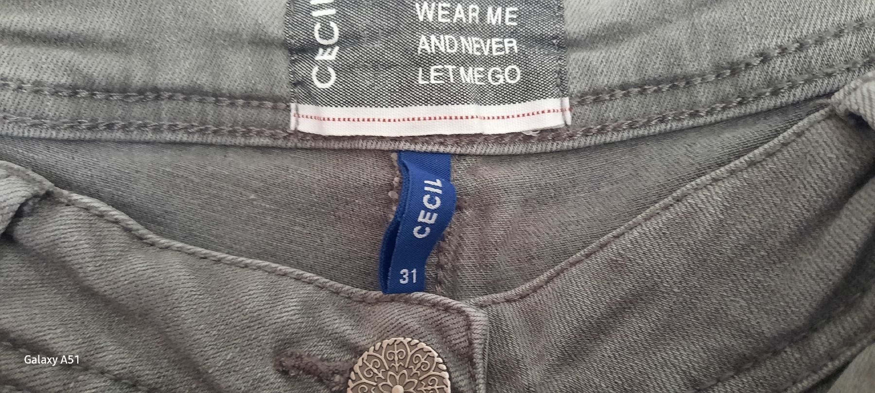 Cecil Jeans: ***CECIL***Jeans Scarlett Gr 31/32 – Nuovo (secondo la descrizione) da Wädenswil venduto da H2H_Secondhandshop 4