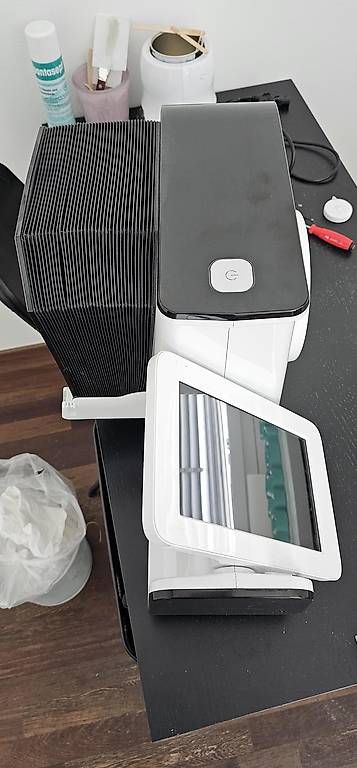 Attrezzature mediche: Hautanalysegerät - Skin Analysis System – Usato da Zürich venduto da Tornadorey 2