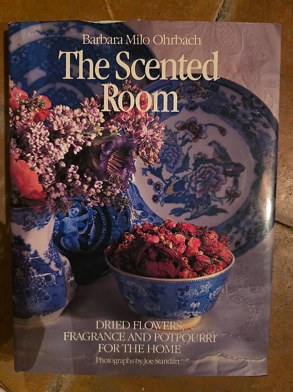 Libri: The scented room – Usato da Lugano venduto da big_t6x6