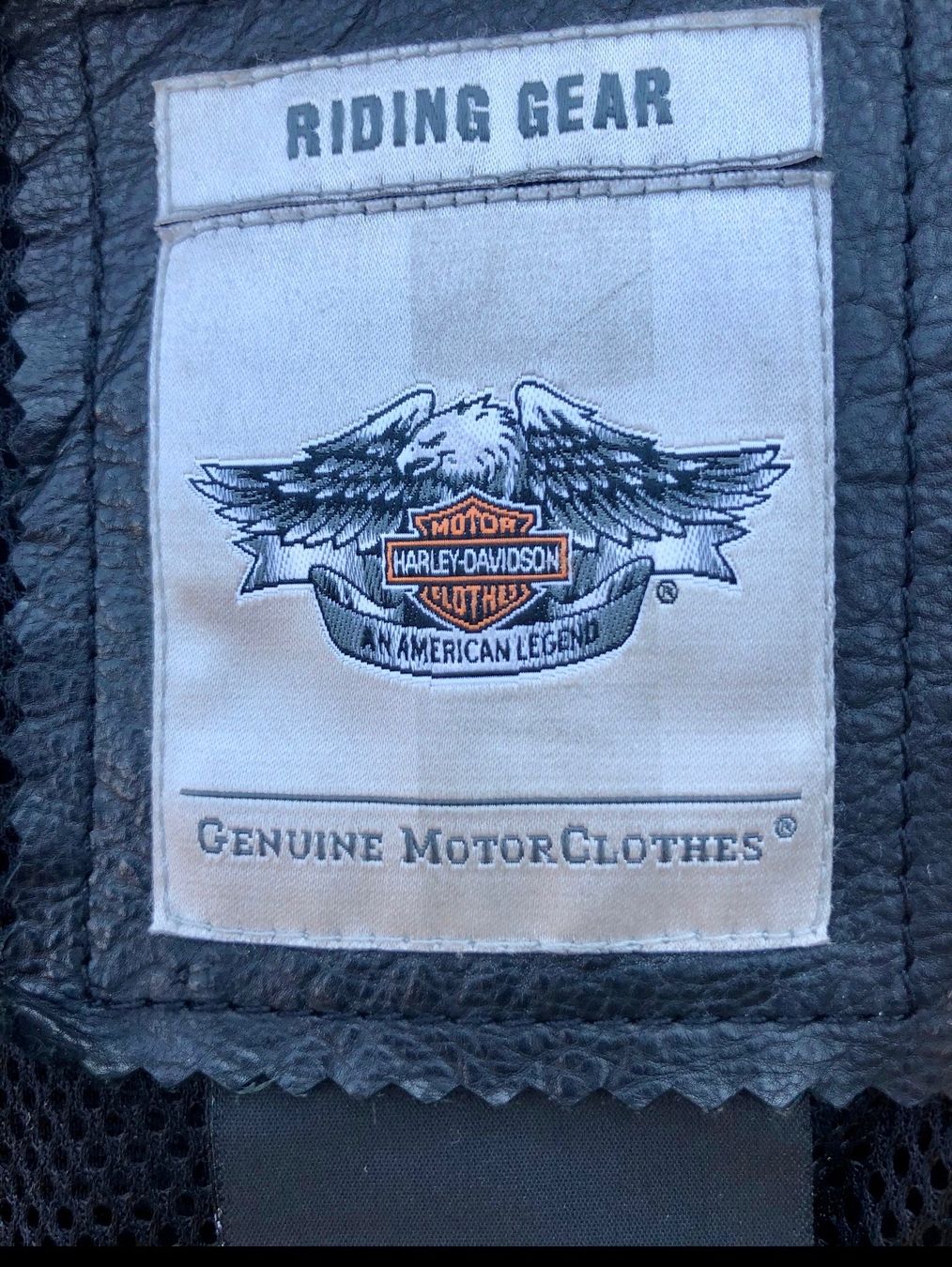 Harley-Davidson Giacche: Harley Davidson Damenjacke Gr. 40, neuwertig – Usato da Bonaduz venduto da Malves10 5