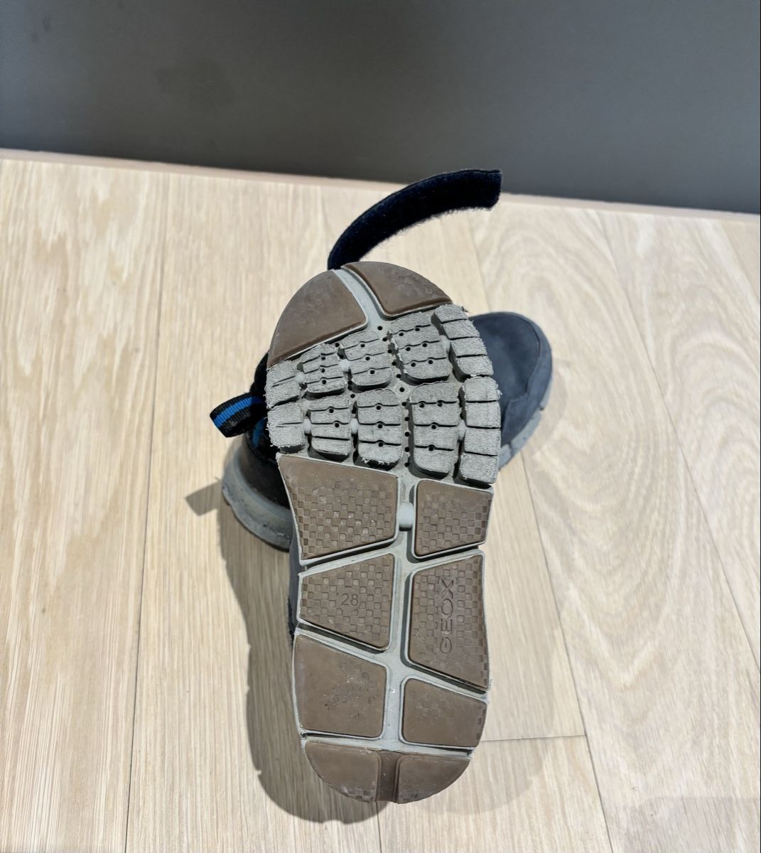 Geox Schuhe für Jungen: Geox Schuhe, Gr. 28 – Gebraucht aus Zollikofen von ale_w2sw 4