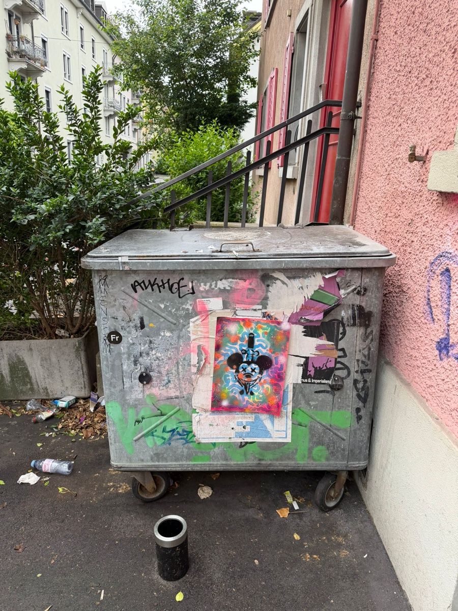 Sonstiges für Büro & Gewerbe: 770L Container – Gebraucht aus Strengelbach von KW. 1