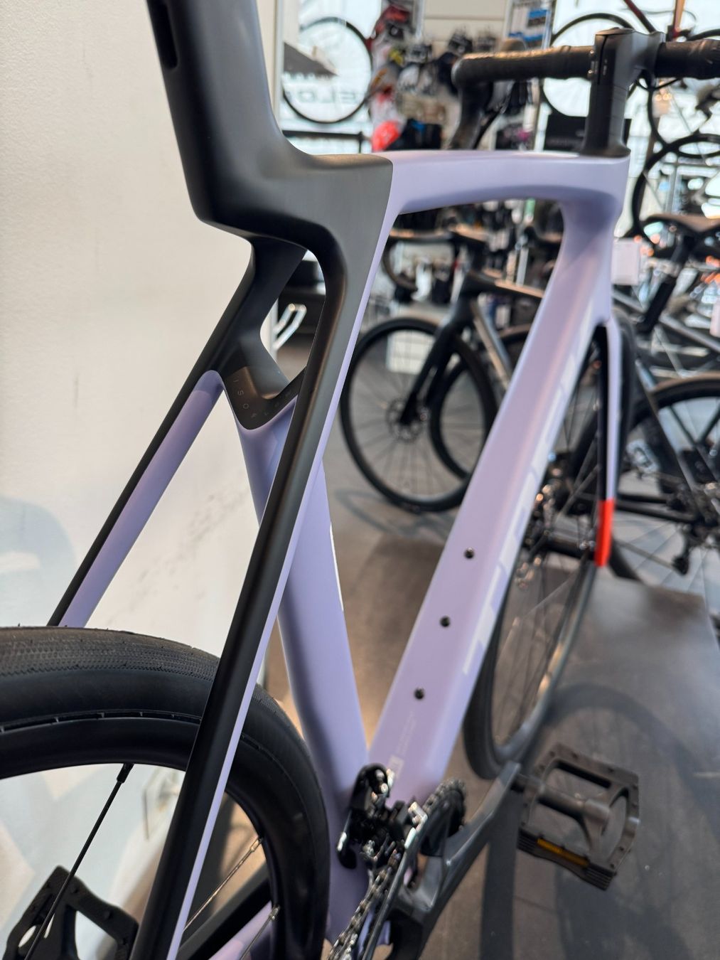 Trek Biciclette: Trek Madone SL 5 Gen 8, Grösse Large – Nuovo e nell'imballaggio originale da Zürich venduto da Velofabrik01 3