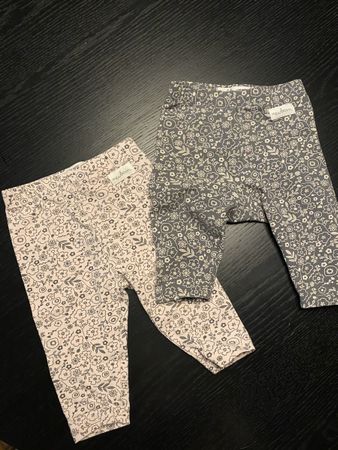 2 süsse Baby Hose/Leggings Gr. 56-68