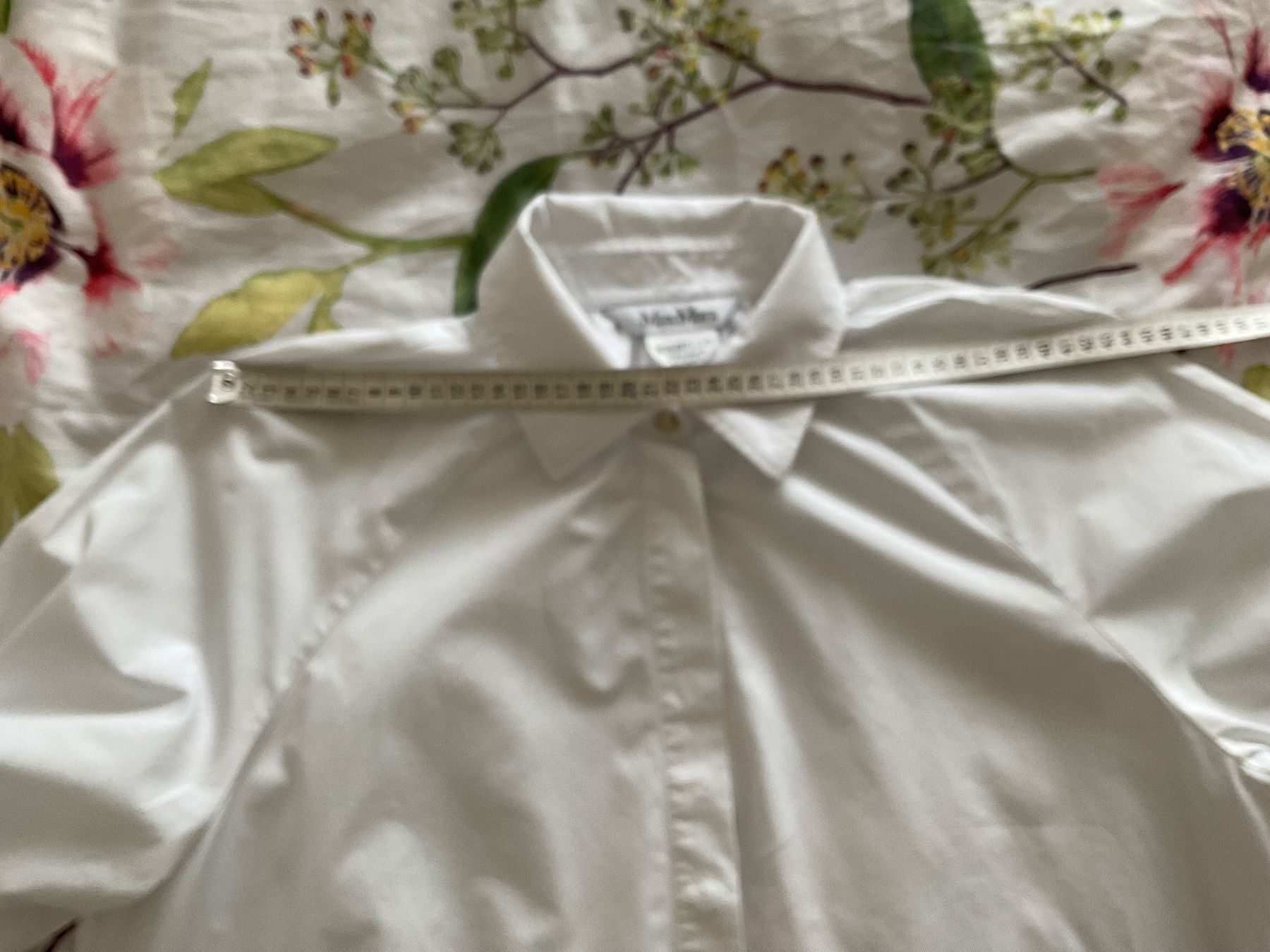 Max Mara Camicette: MAX MARA oversize Bluse Gr L weiss Neuwertig – Nuovo (secondo la descrizione) da Urdorf venduto da alda02 8
