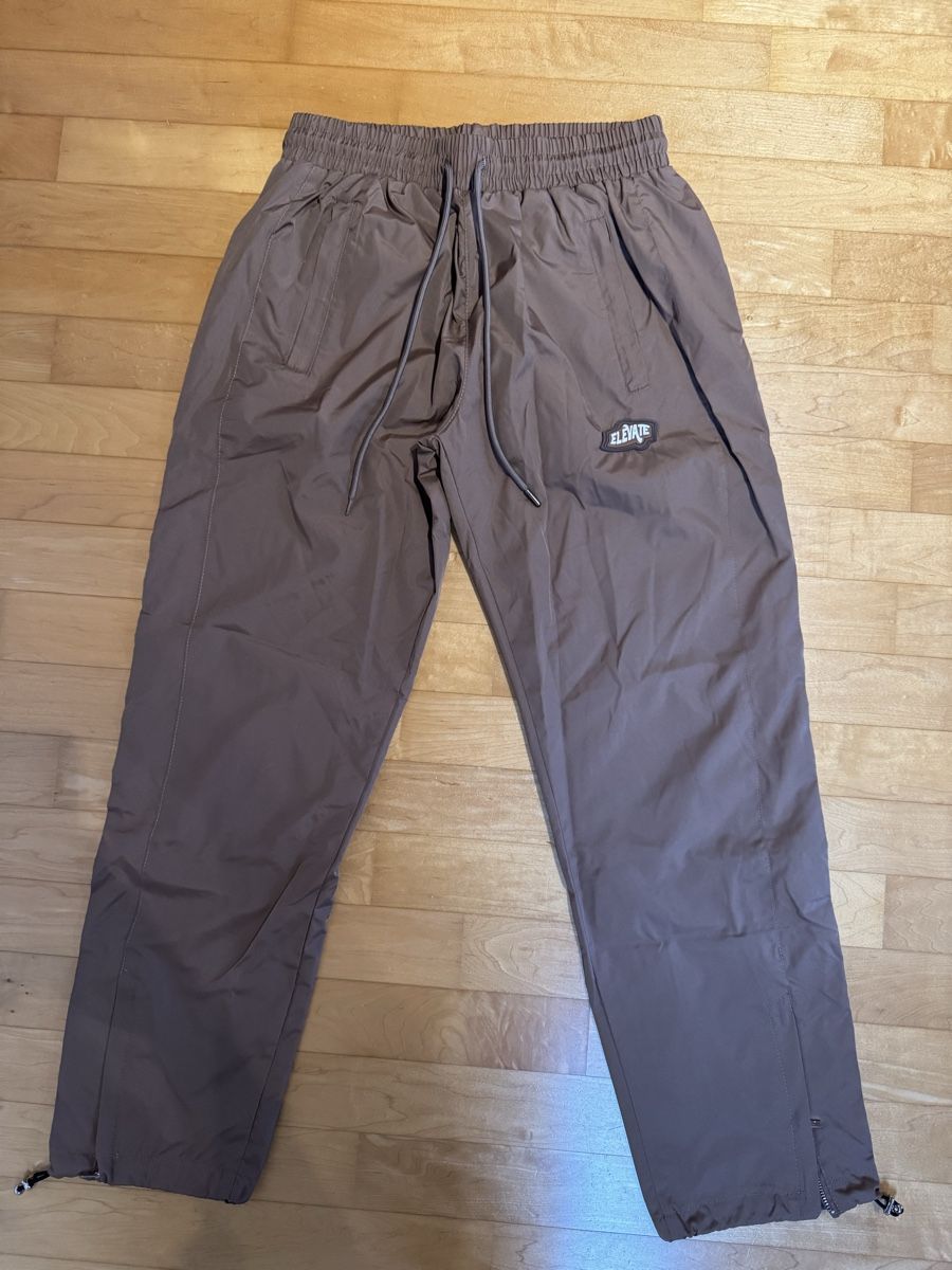 Pantaloni: Elevate Hose braun Grösse M – Nuovo (secondo la descrizione) da Maisprach venduto da jokoundklaas
