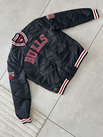 Jacke von NBA-Chicago Bulls Grösse.M in Top Zustand