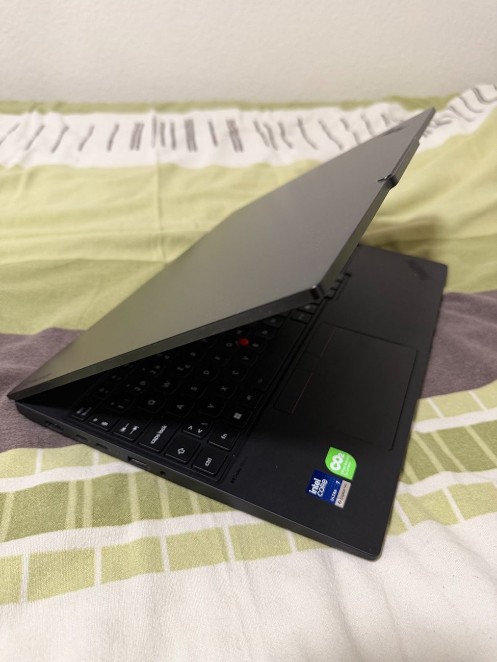 Lenovo Notebook: LENOVO ThinkPad P16s Gen. 5 – Nuovo e nell'imballaggio originale da St. Gallen venduto da Ajaytv 2