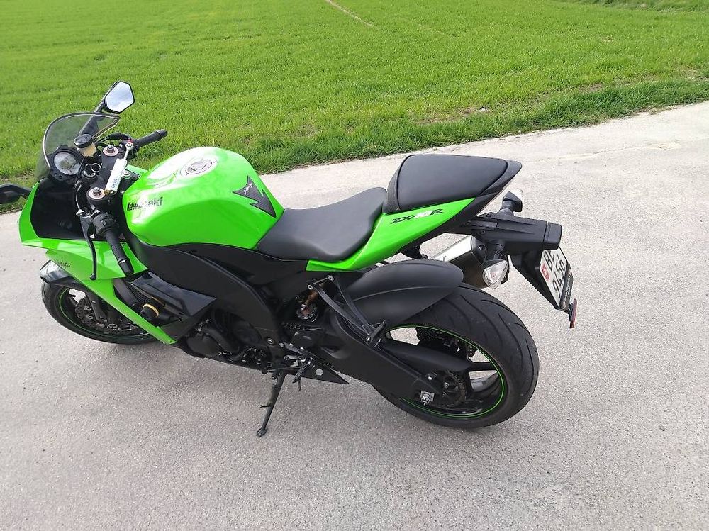 Kawasaki Grun Farbcode