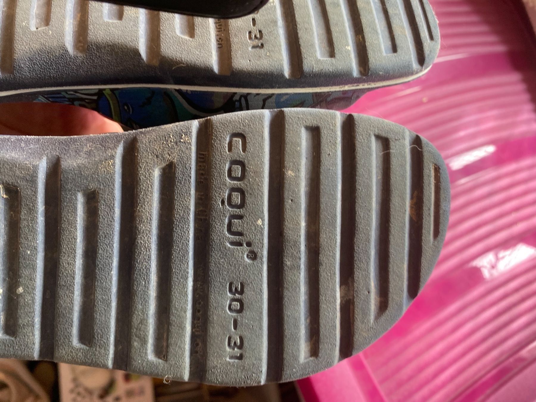 Chaussures garçon: Badelatschen badeschuhe  Kind 30-31 – D'occasion à Hägendorf par laumatt 1