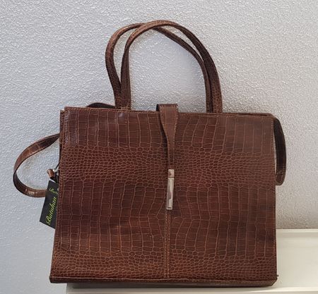 Edle Handtasche in Kroko-Optik Braun, Top Zustand!