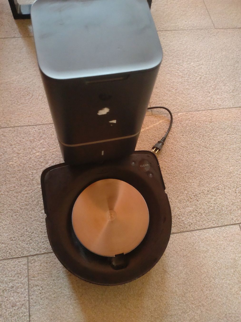 Irobot Staubsauger & Zubehör: Robot aspirateur iRobot Roomba s9+ base – Gebraucht aus Vétroz von Guadonjin 2