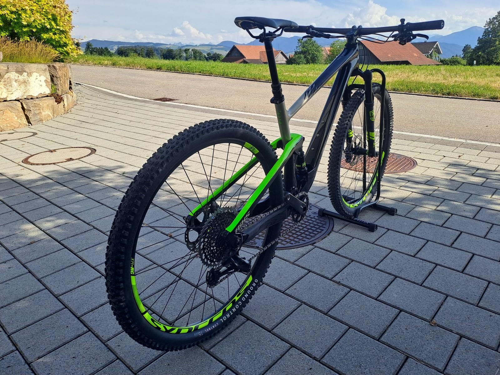 Bixs Biciclette: 29" BiXS Carbon Race Fully - XTR, X01 Eagle - neu - 2025 – Nuovo (secondo la descrizione) da Kappel am Albis venduto da vv2 5