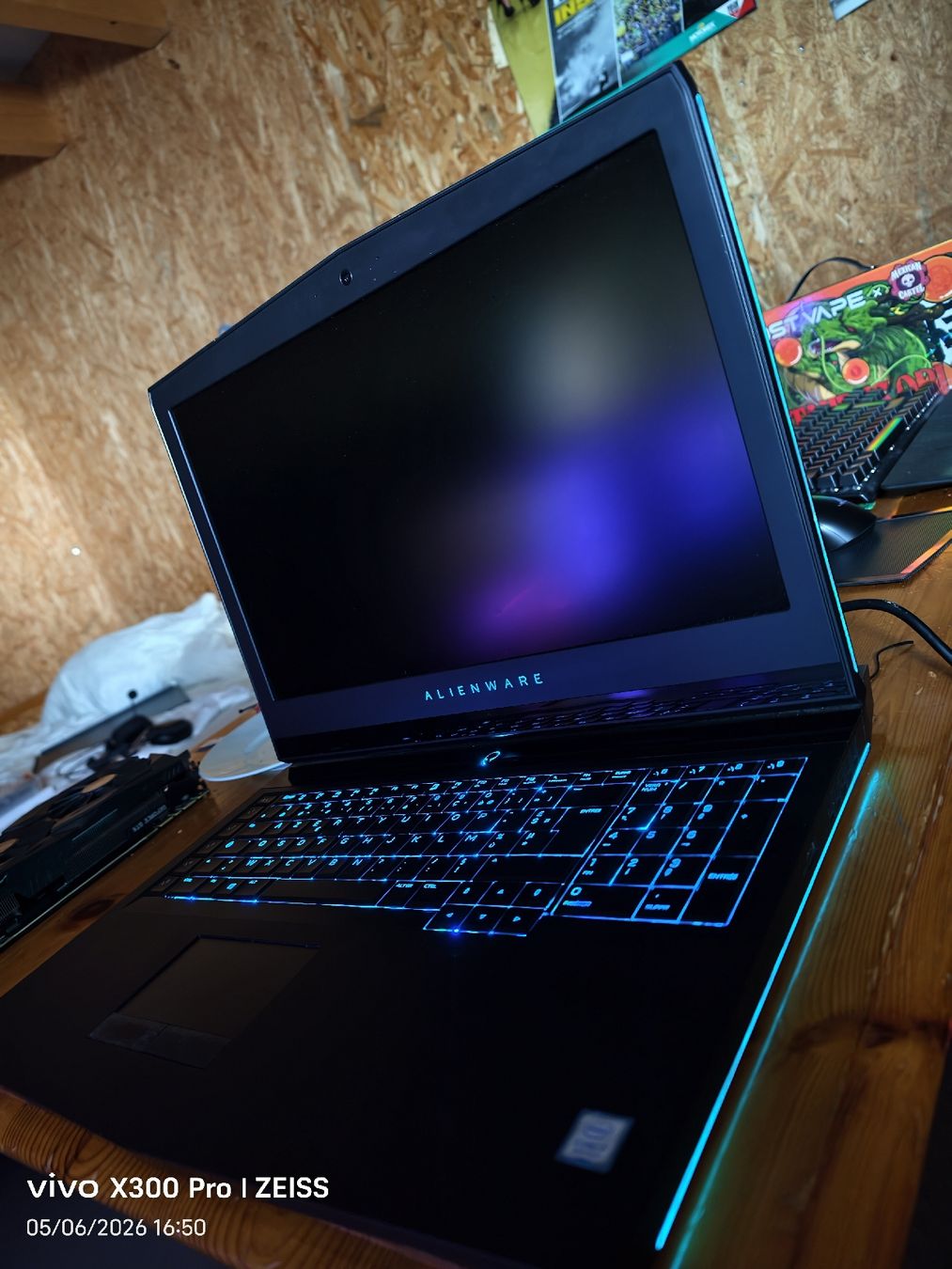 Alienware Notebook: Laptop Alienware gaming – Difettoso da St-Martin FR venduto da MaxHsr