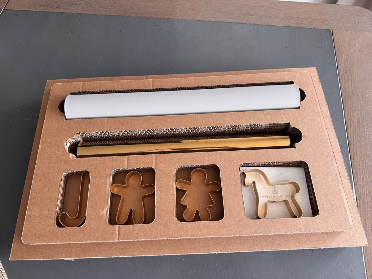 Küchengeräte: Brunello Cucinelli Cookie Cutters & Mat New Christmas Baking – Neu (gemäss Beschreibung) aus Zug von Arina2