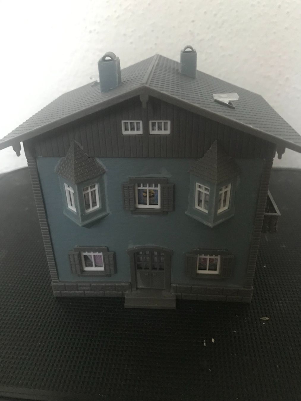 Vollmer Modellini di ferrovie: Vollmer 49232 (9232) HO Wohnhaus – Usato da Opfikon venduto da Sonnenuntergang12