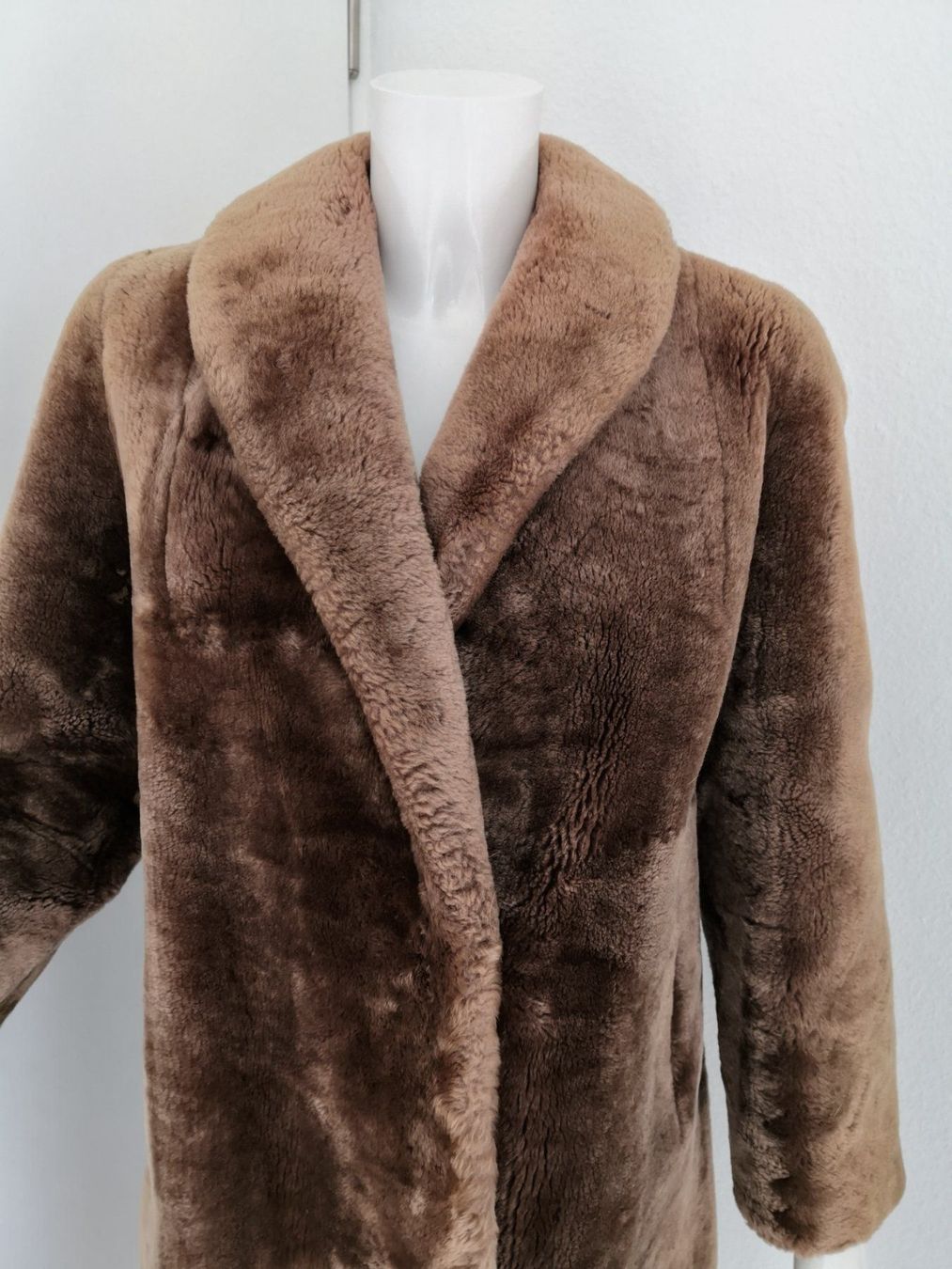 Manteaux: 🤩BISON PELZ-MANTEL VINTAGE – D'occasion à Olten par Naja-Twins-Twins 8