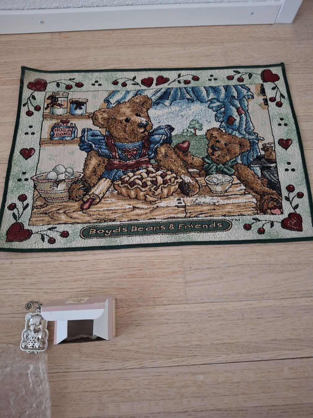 Tutte le decorazioni: Teddybären: Blechschild, Tischdecke, Teesieb, Deko-Teddy – Usato da Dietikon venduto da Hwengi 2