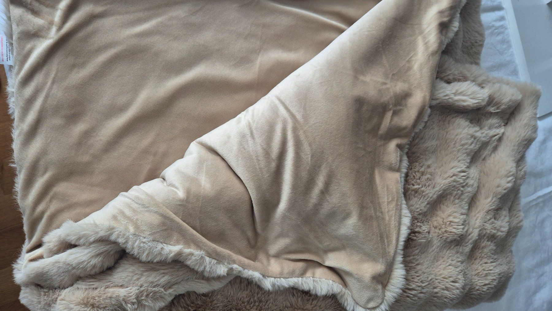 Coperte: Wohndecke «Cosy» - Beige – Nuovo (secondo la descrizione) da Oberentfelden venduto da angelheart71 1