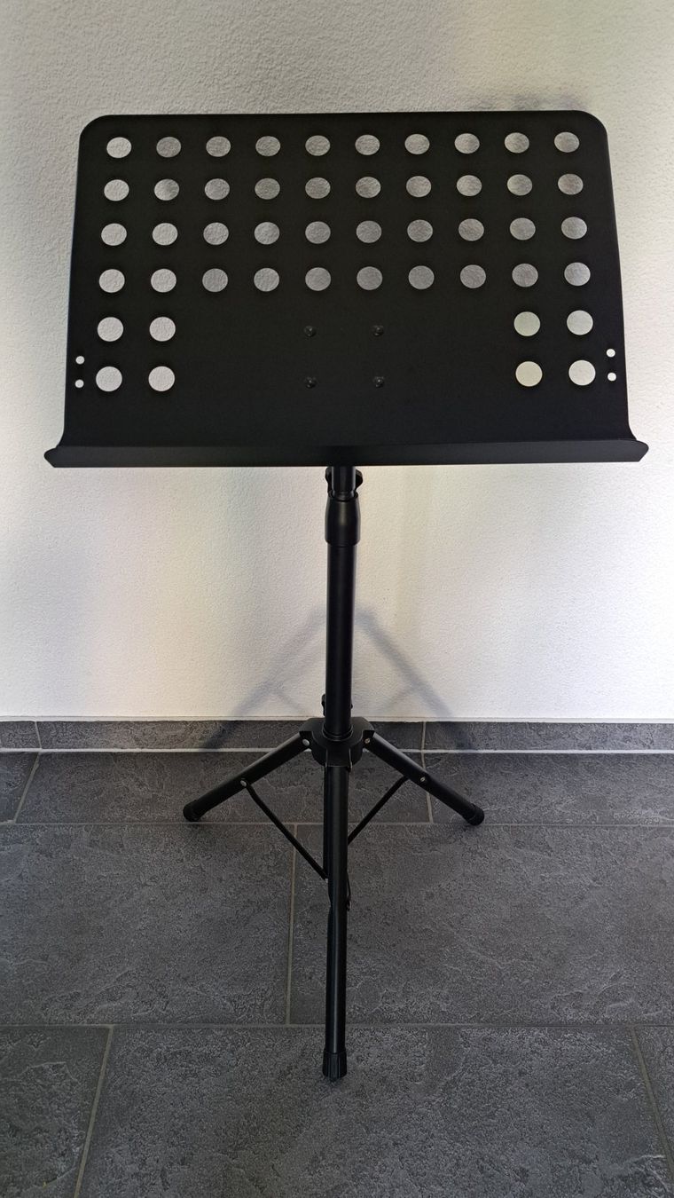 Alhambra Musikinstrumente: Alhambra Kindergitarre Kat. 1 C Set – Gebraucht aus Härkingen von Cbacco 3