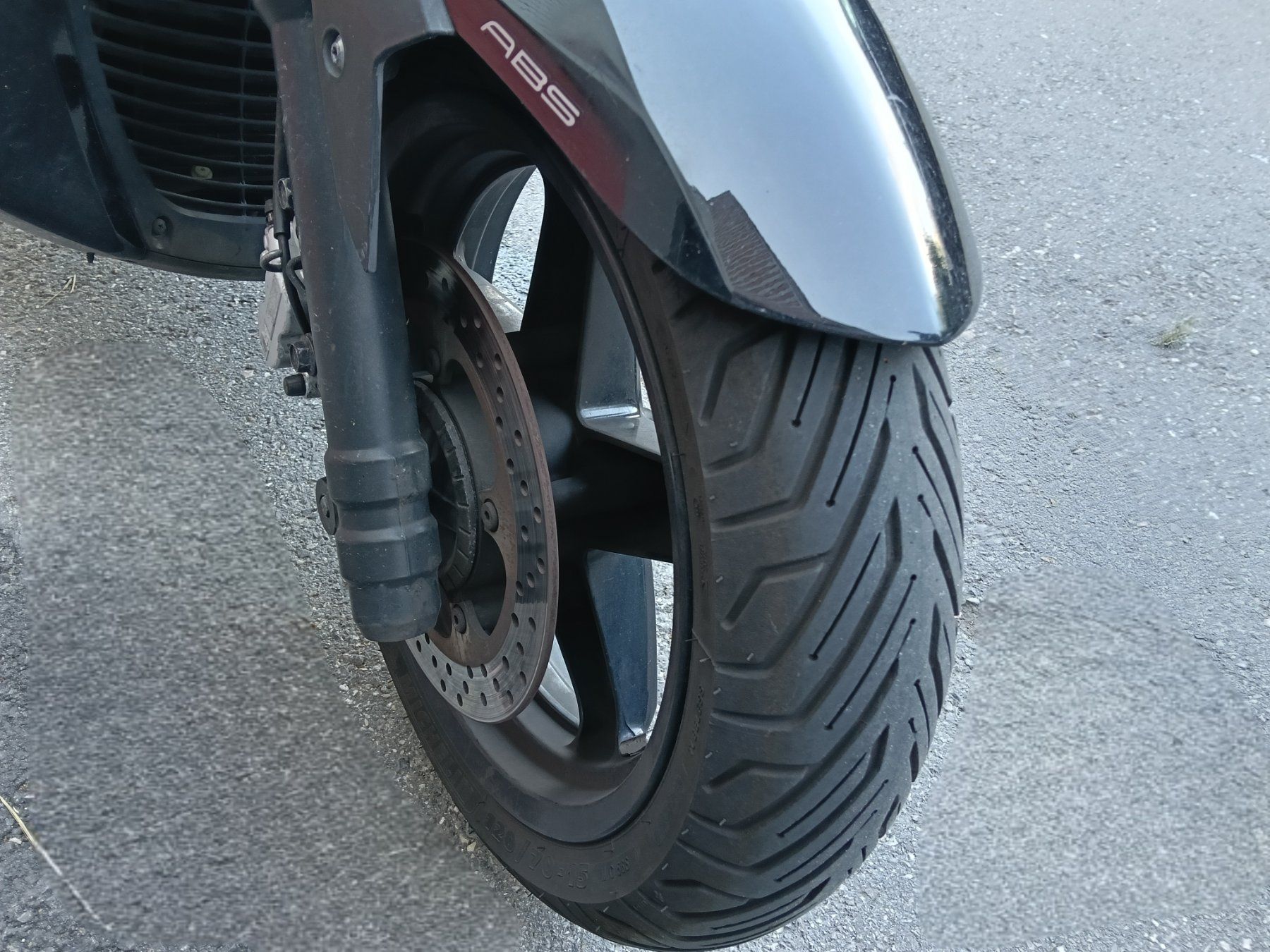 Yamaha Strada: YAMAHA XMAX 250 AUTOMAT 2012 MIT NEUE MFK – Usato da Flamatt venduto da Ij3p.s7f 7