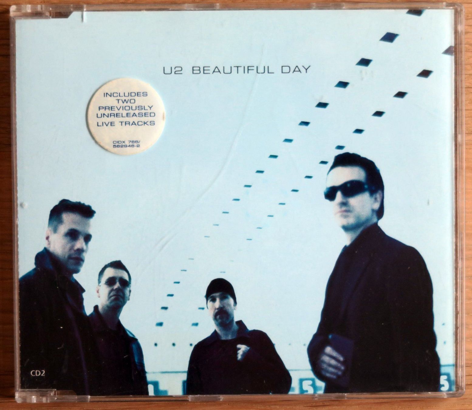 CD: CD U2 – Beautiful Day – Usato da Küttigen venduto da Jupiterfred