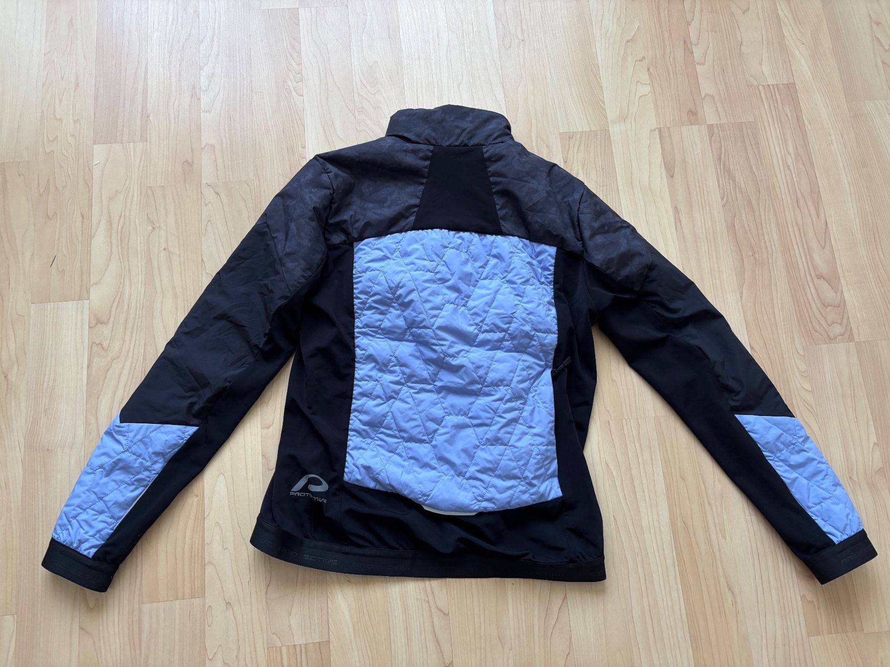Giacche: Winterjacke Protective zum Biken oder Langlauf, Gr 40, NEU – Nuovo (secondo la descrizione) da Rotkreuz venduto da Bonito77 4