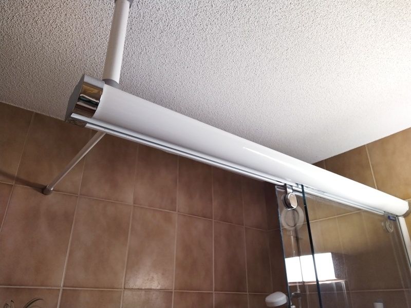 Docce: Paroi de douche pour baignoire – Usato da Morgins venduto da Laurentcorinne 2