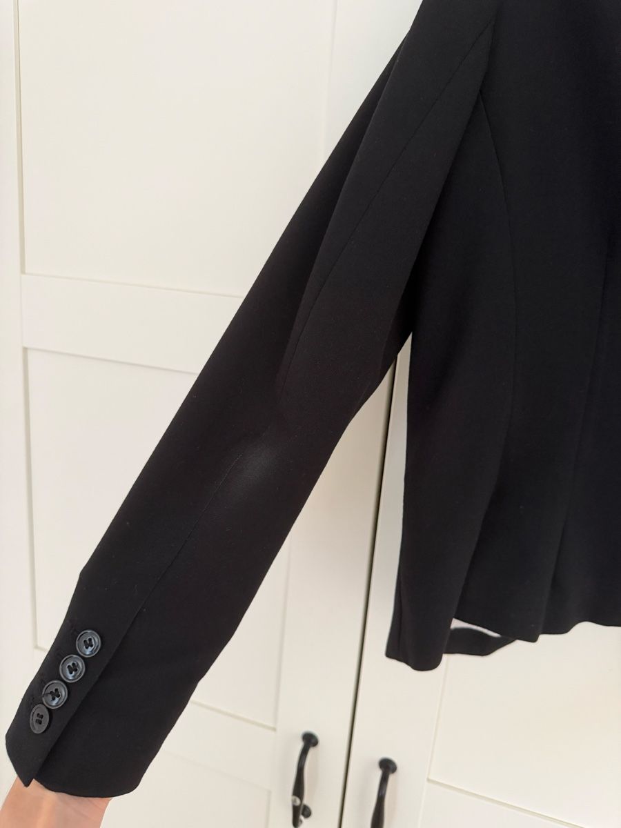 H&M Completi & Tailleur: Blazer schwarz Grösse M | H&M mit Mängel – Usato da Winterthur venduto da saram26 4