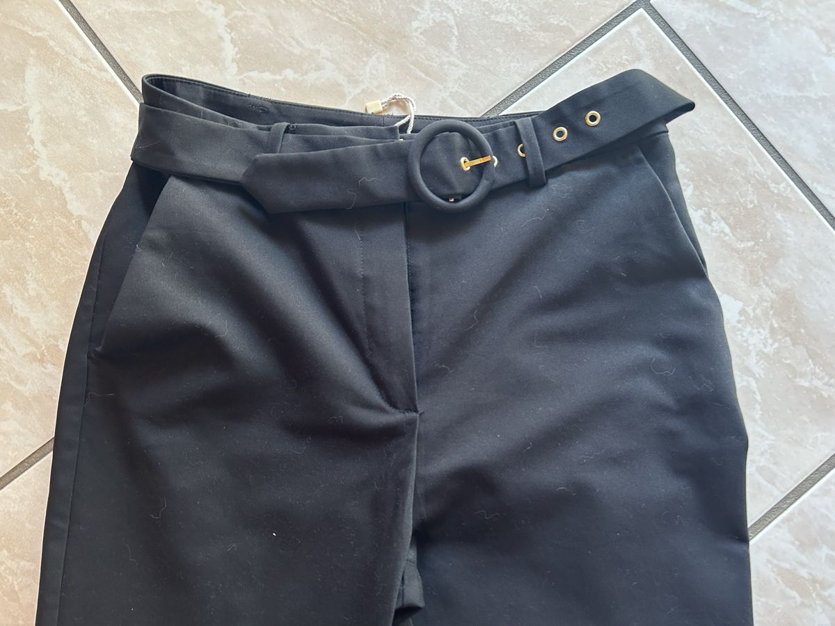 Mango Pantalons: Pantalon noir Mango – Neuf (Voir description) à Courrendlin par loko2910 1