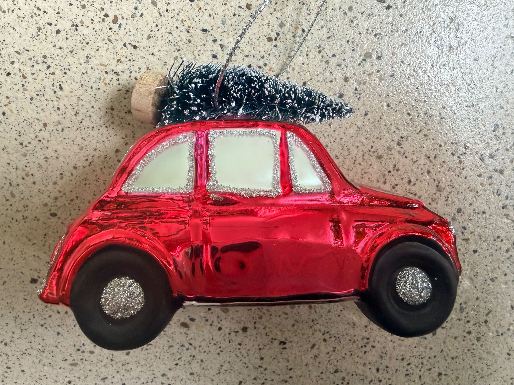 Pfister Tutte le decorazioni: Nostalgischer Christbaumschmuck: Rotes Auto mit Baum – Nuovo (secondo la descrizione) da Brütten venduto da Rod816 2