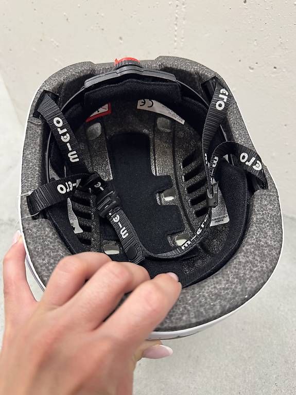 Micro Helme: Micro Kinderhelm Panda Gr. M – Gebraucht aus Rothenburg von jas_tri 1