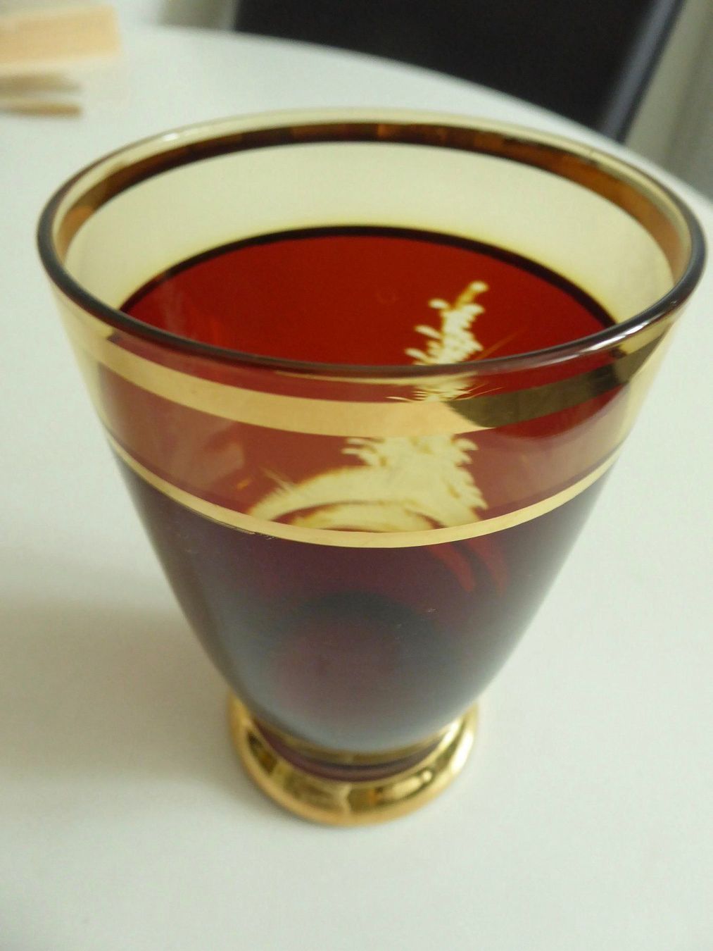 Bicchieri: schönes Glas mi goldigen Rändern – Usato da Zürich venduto da Chaeffeler 6