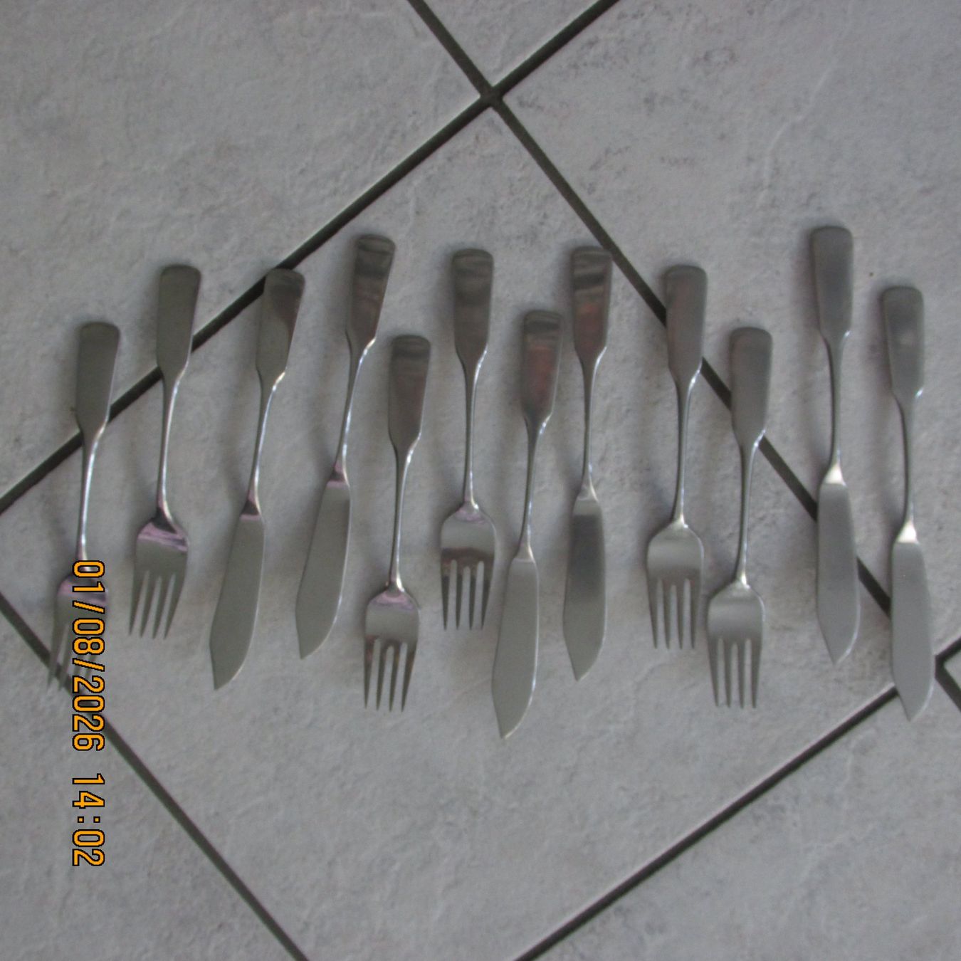 Couverts: Fischmesser und Gabeln Set 12-teilig – D'occasion à Galgenen par Forflowers 4