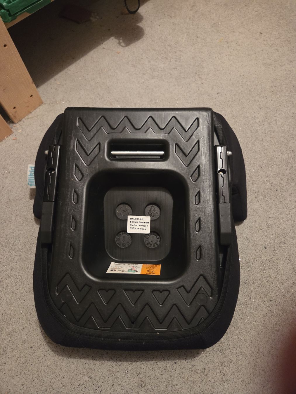 Auto-Kindersitze: Auto Kindersitzerhöhung mit Isofix – Gebraucht aus Root von Melissa011113 2