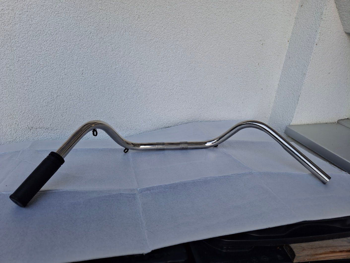 Toutes les pièces détachées moto: Harley custom Lenker – D'occasion à Spiez par Fjuli
