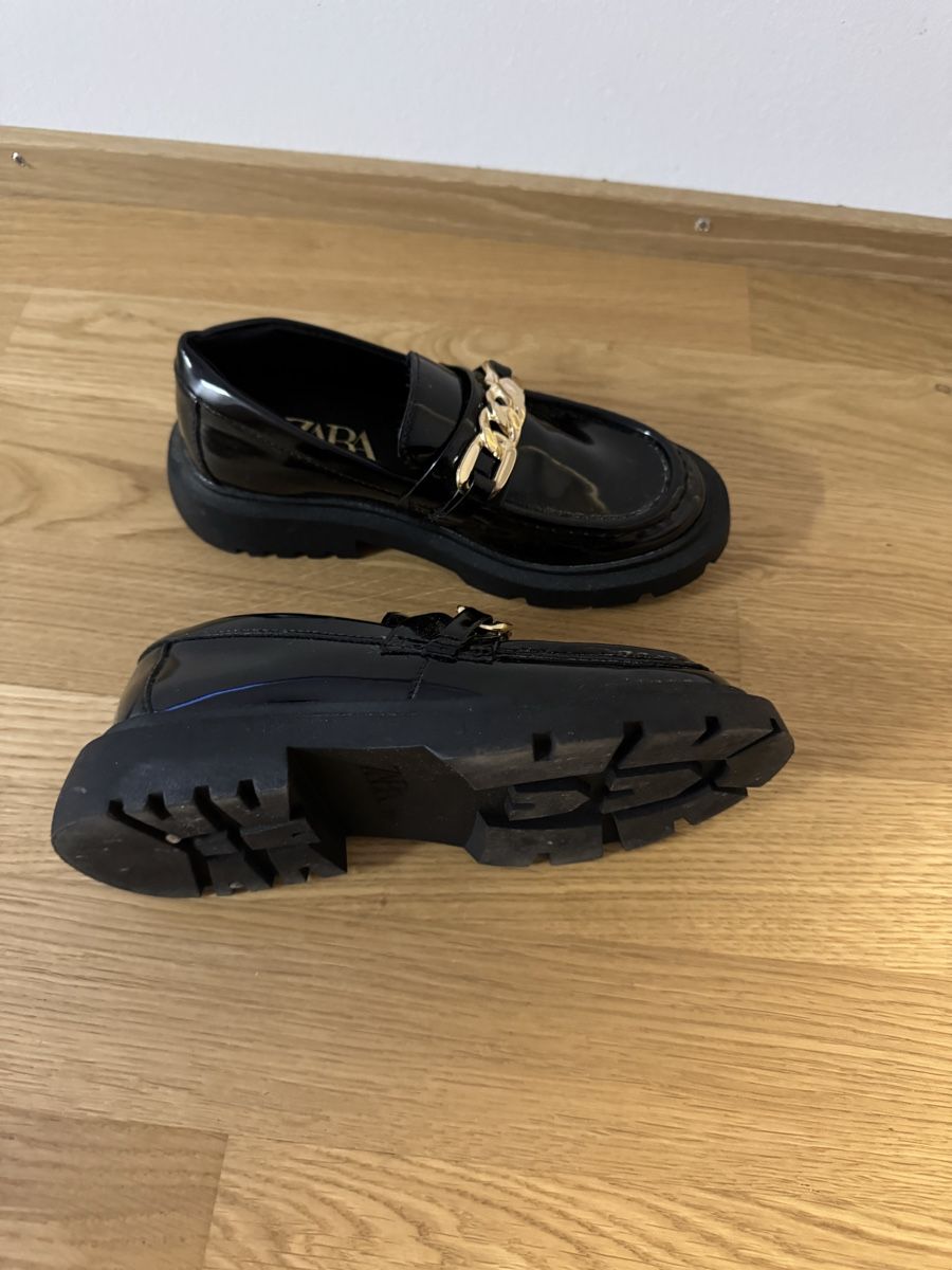 Zara Scarpe per ragazze: Kinder Slipper Mädchen Gr:31 – Usato da Zürich venduto da joal2 3