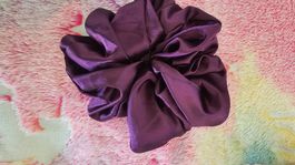 Haargummi, Lila Stoff, Scrunchie