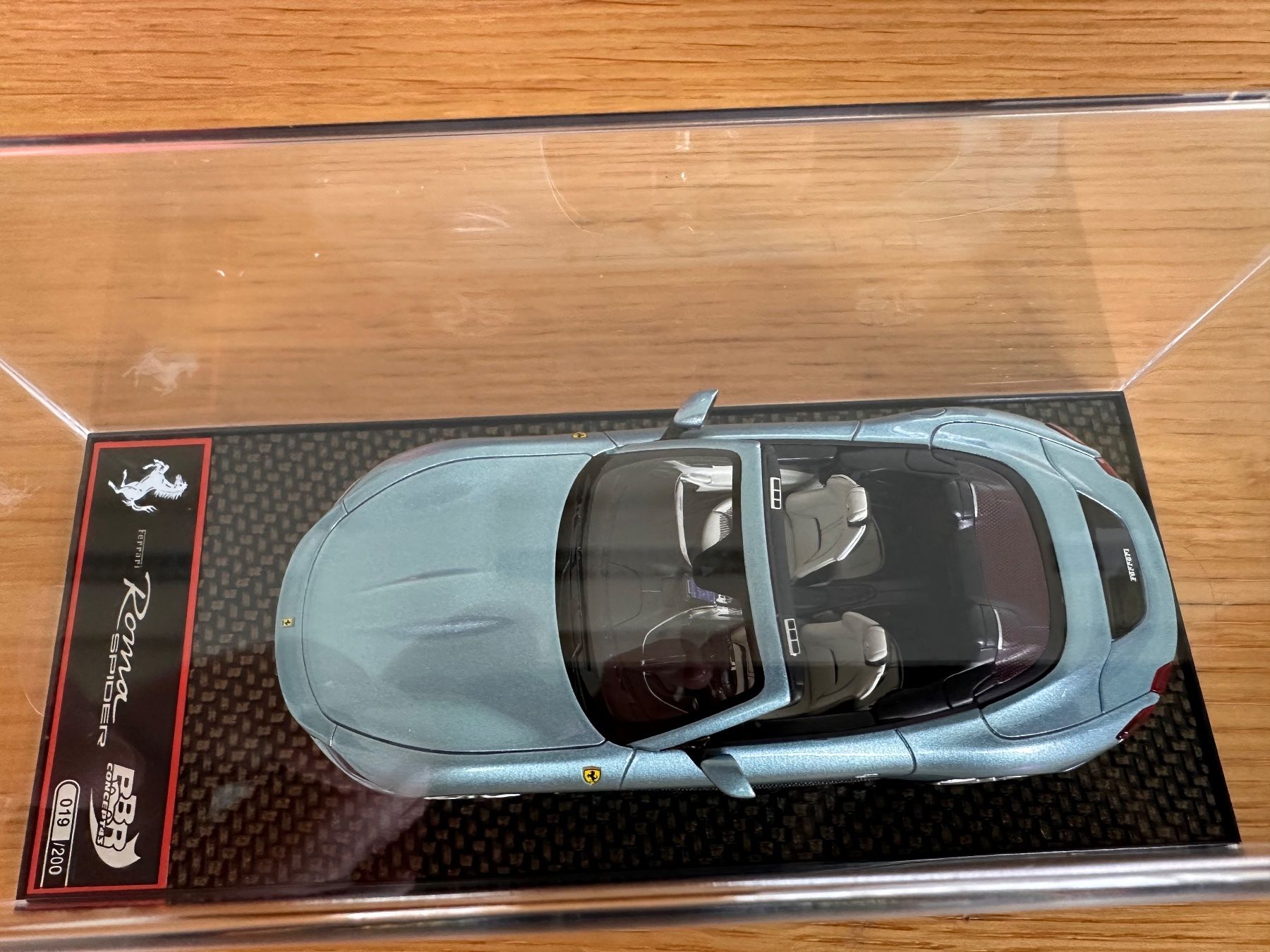 Ferrari Modellautos: Ferrari Roma Spider Celeste Tevere 1/43 – Neu und originalverpackt aus Stein AR von Krabbe2 4
