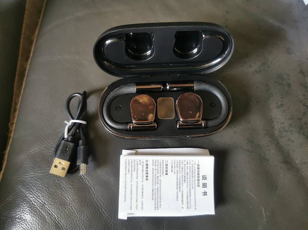 Casques audio: Bluetooth Kopfhörer  – D'occasion à Brissago par dee07 2